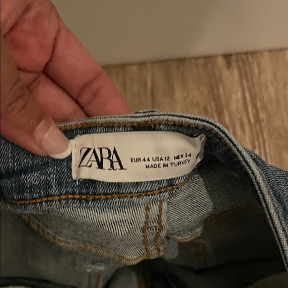 Zara Distressed stretch tight sexy Blue Jeans size 12 but fits like an 8 - Picture 8 of 14
